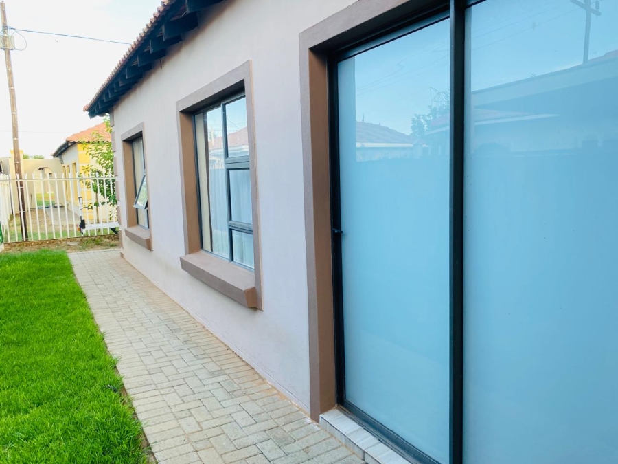 3 Bedroom Property for Sale in Mandela View Free State